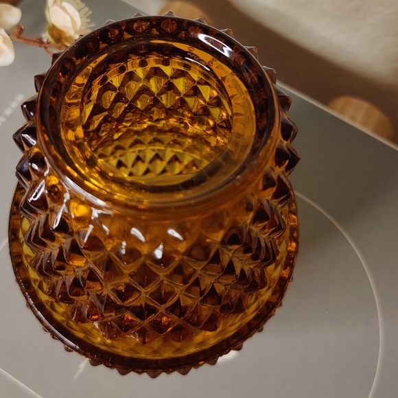 Amber Glass Fairy Lamp - Diamond Point Pattern  MCM Decor - Picture 4 of 11